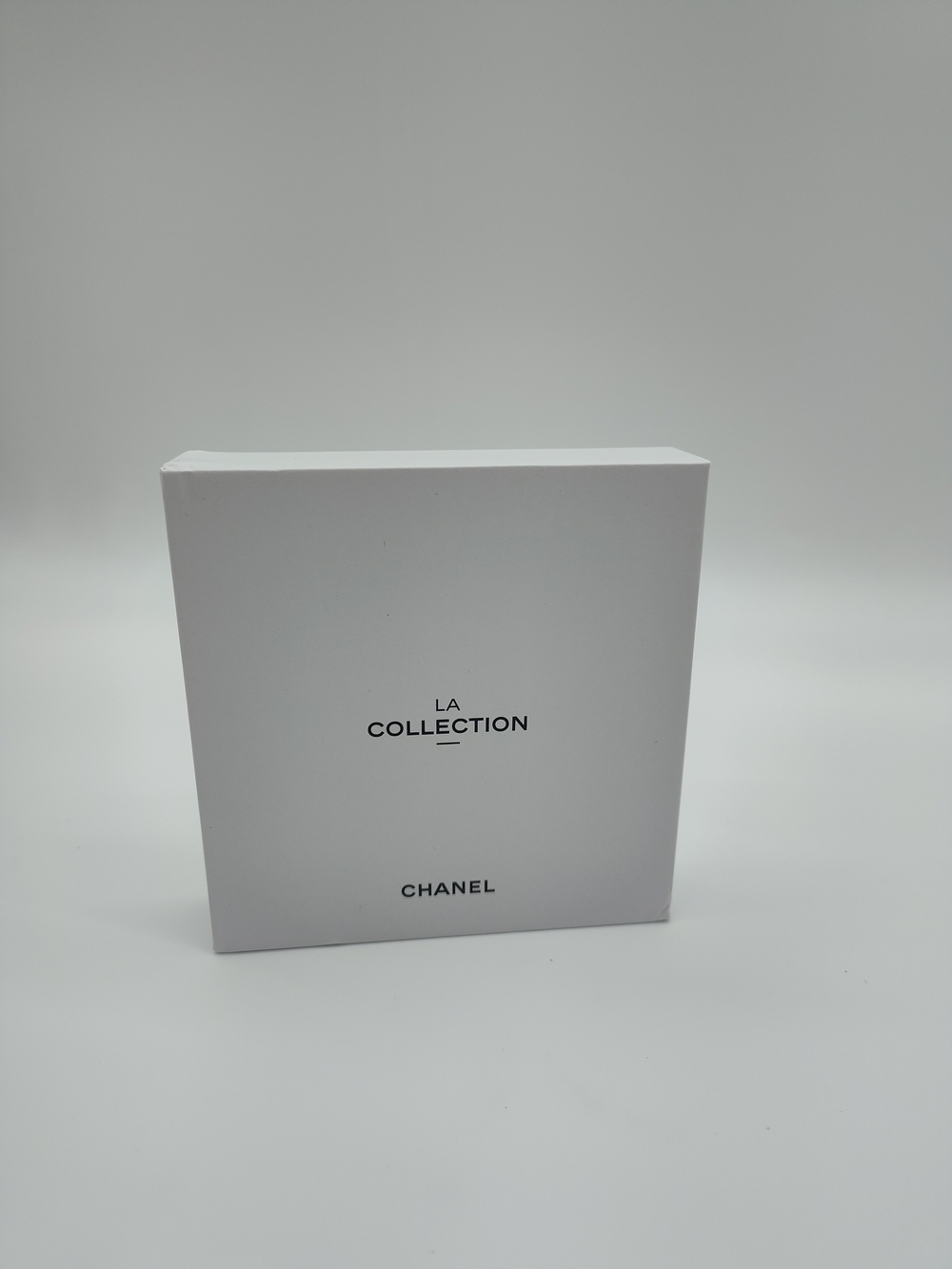 CHANEL Beauté La Collection Padlock Key Charm Set Box Gift Collector Gift NIB - Picture 5 of 6